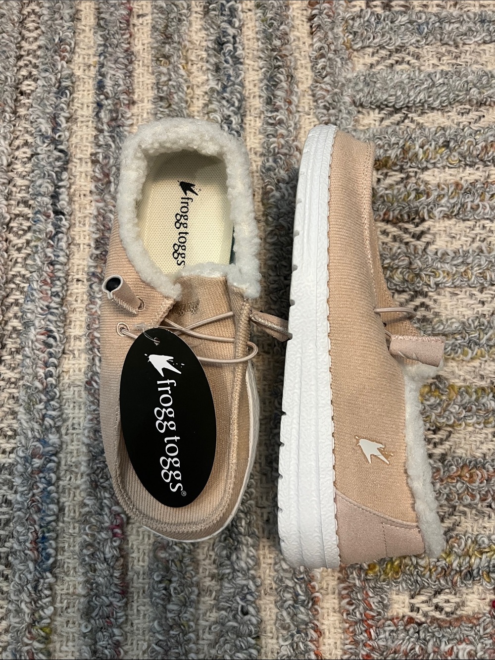 Frogg Toggs Kids Cozy Slip-On Slippers in Light Tan